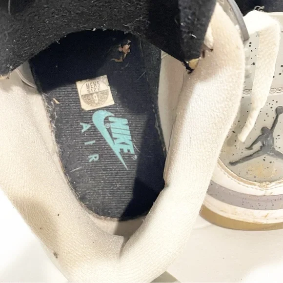 Nike Mens Size 10 Air Jordan 4 Retro White‎ Cement Basketball Shoes Sneakers